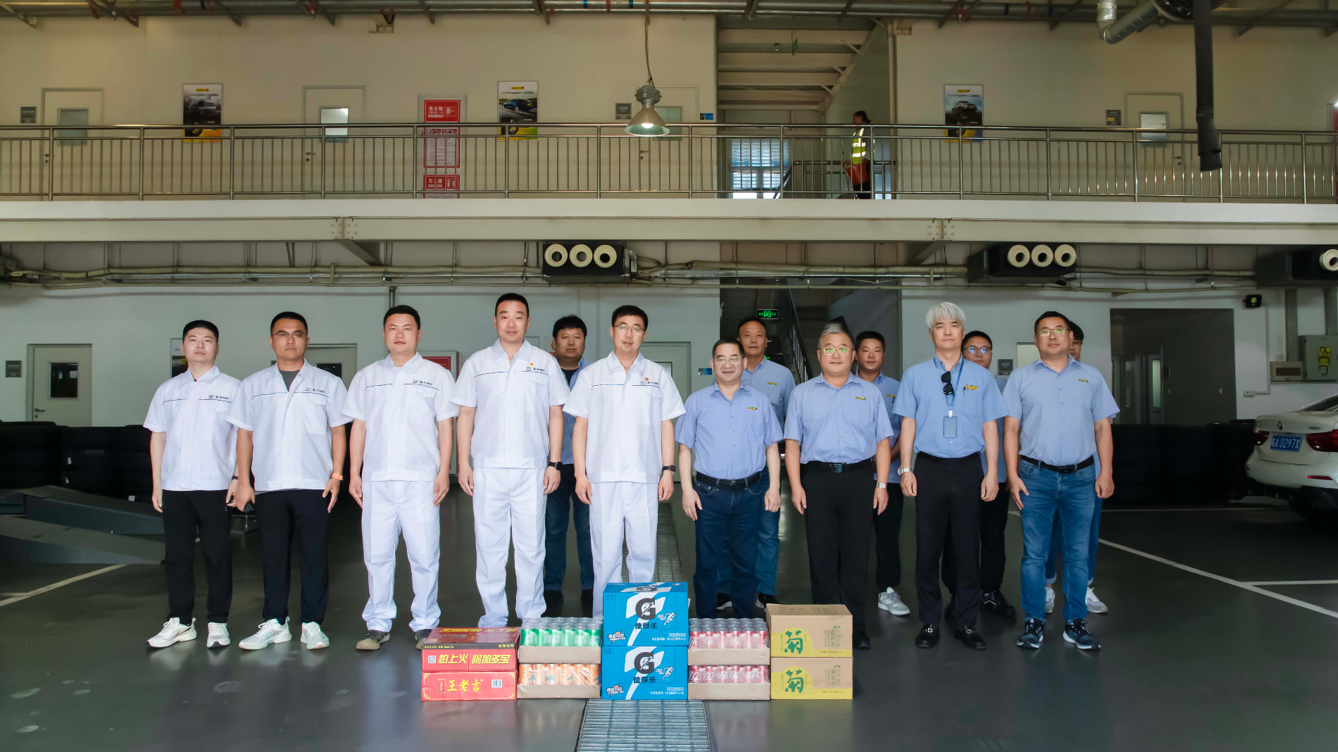 慰問車間.jpg 慰問車間.jpg