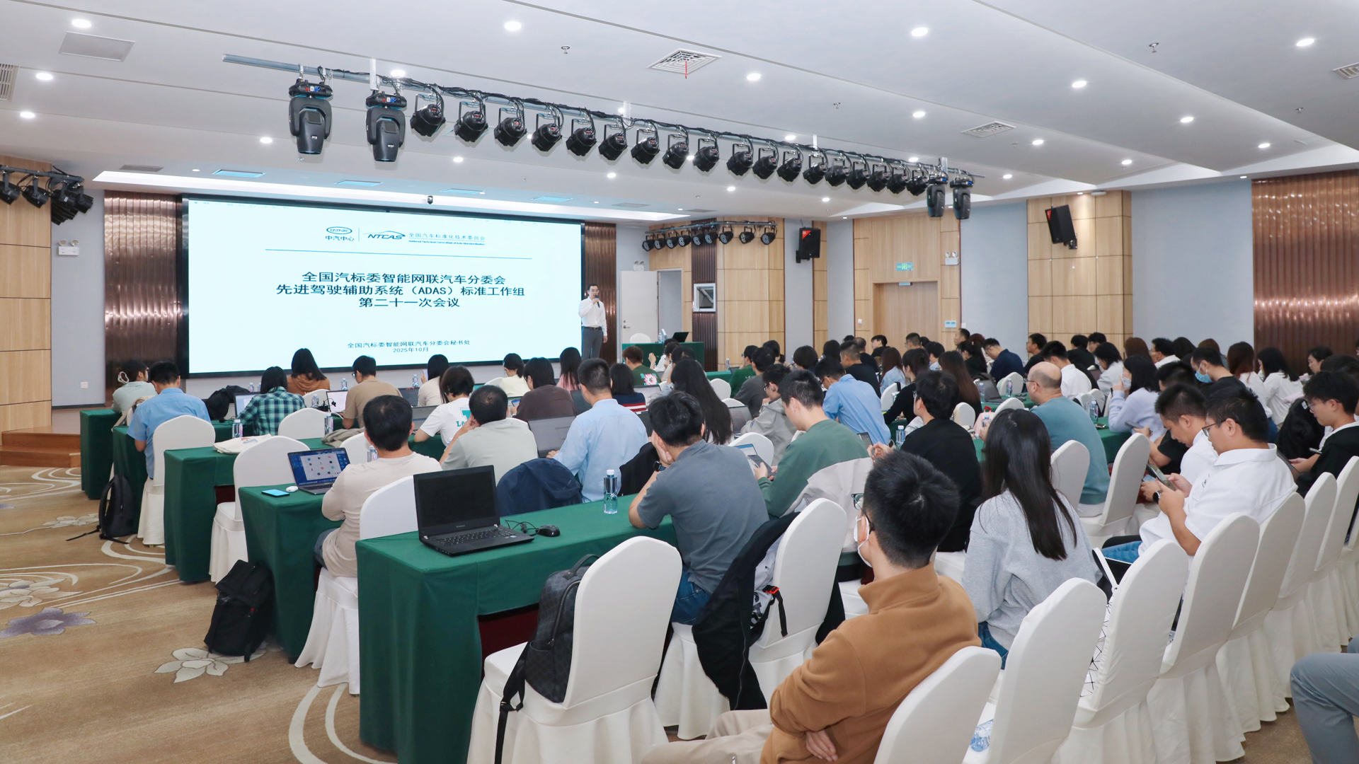 081A0014.jpg 081A0014.jpg