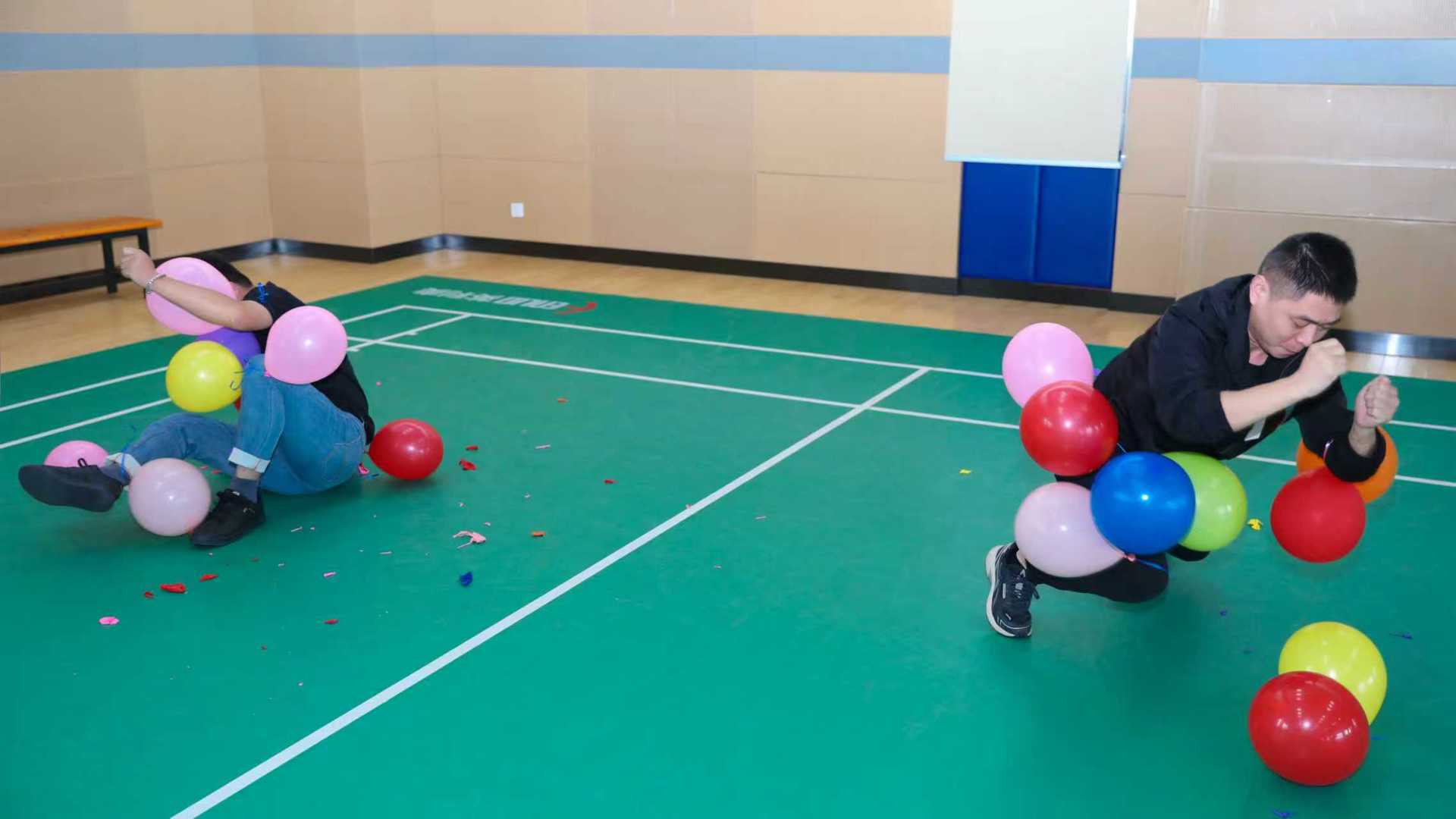 比賽現(xiàn)場(chǎng)照片滾動(dòng)播放4.jpg 比賽現(xiàn)場(chǎng)照片滾動(dòng)播放4.jpg